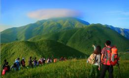 七夕露营季，情定武功山！——第九届武功山帐篷节爱情周浪漫开启