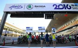 F1赛道国内超大规模自行车运动嘉年华国庆游客破万