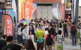 猎户座野奢帐篷酒店亮相亚洲户外展，露营解决方案受到行业热捧