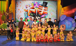 9.16央视《大手牵小手》栏目将在万盛蘑菇总动员录制，鞠萍姐姐亲临主持！