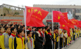 今又清明，岱崮桃花依旧