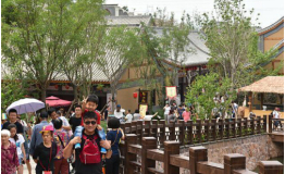 河北省石家庄市鹿泉区“旅发效应”燃爆假日旅游市场
