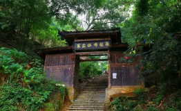 到南龙古寨听八音，让心静下来